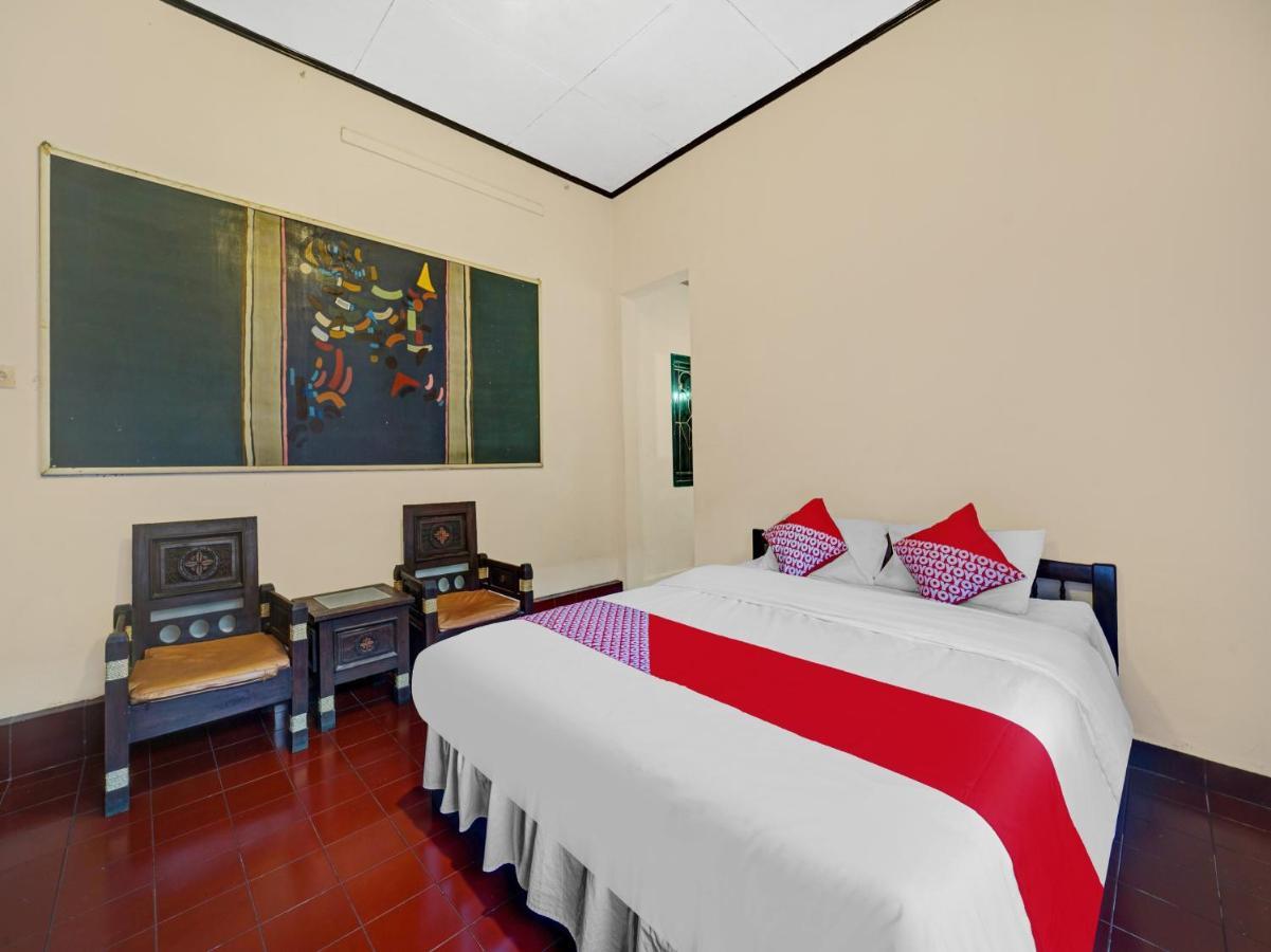 Oyo 90676 Oryza Hotel Yogyakarta Eksteriør bilde